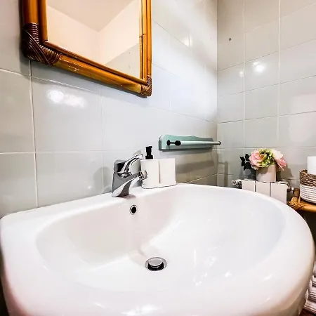 Апартаменты Atene 12 *