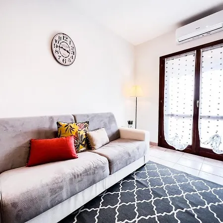 Atene 12 Apartment *